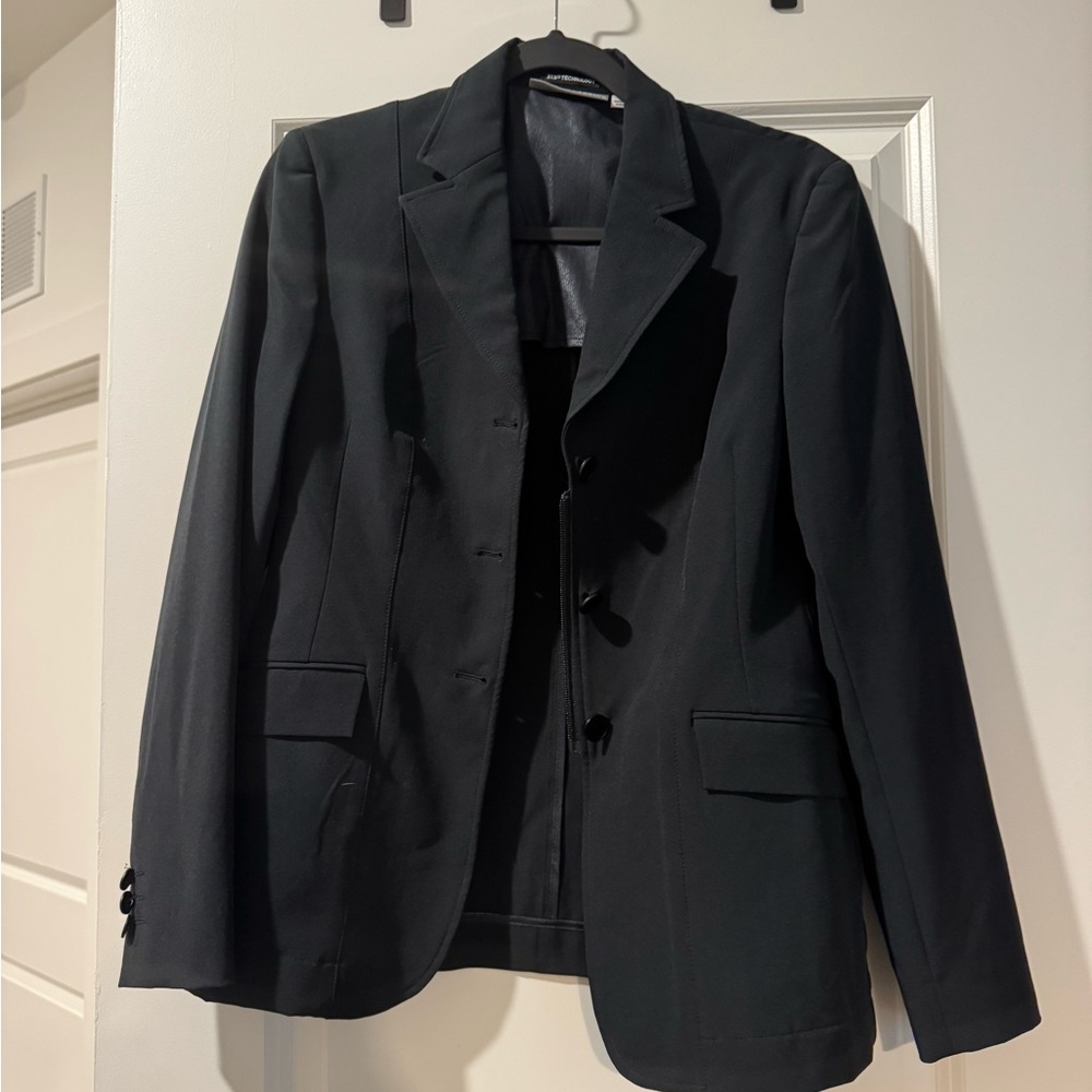 RJ classics show coat